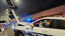 התנגשות השוטרות ברמזור, צילום: טוויטר